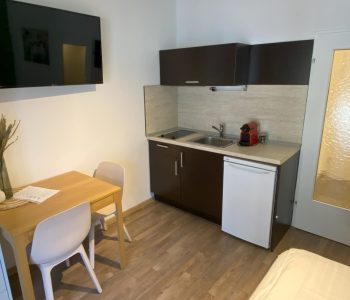 Studio7.jpg